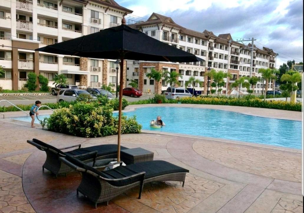 Ri'S One Oasis W Free Pool Back Of Sm City Mall Davao City Kültér fotó