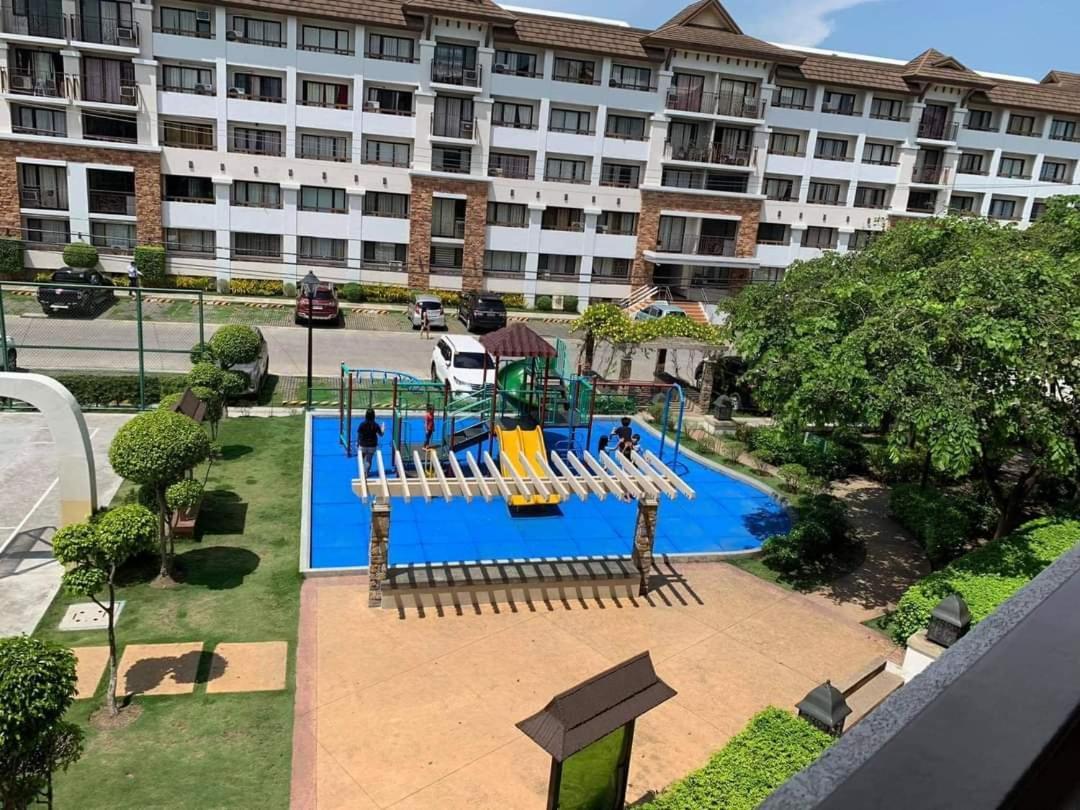 Ri'S One Oasis W Free Pool Back Of Sm City Mall Davao City Kültér fotó